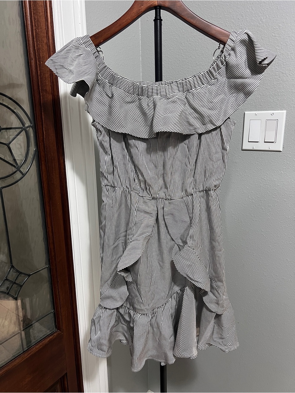 Maje Rigate Striped Off the Shoulder Ruffle Mini Dress Gray White Size 2 Small